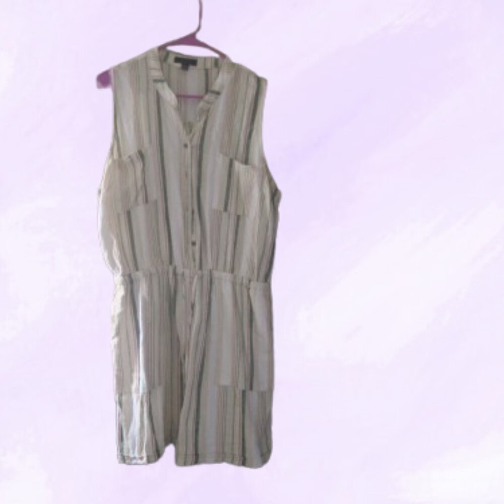 Kelly Renee linen blend romper playsuit sleeveless in tan, beige and green L
